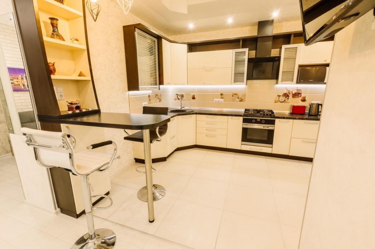 Center Apartments Zarechny Residential Complex Суми Екстер'єр фото