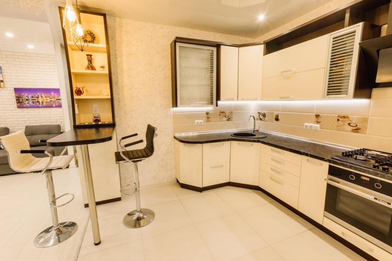 Center Apartments Zarechny Residential Complex Суми Екстер'єр фото